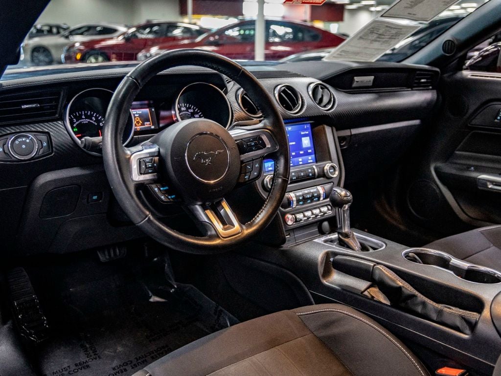 2022 Ford Mustang EcoBoost