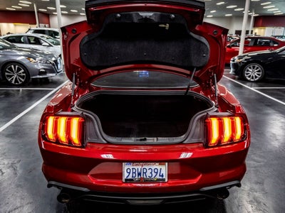 2022 Ford Mustang EcoBoost