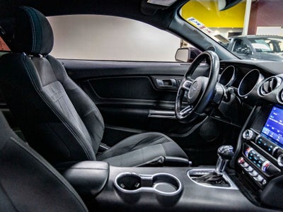 2022 Ford Mustang EcoBoost