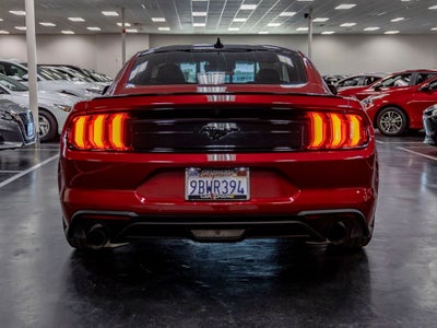 2022 Ford Mustang EcoBoost