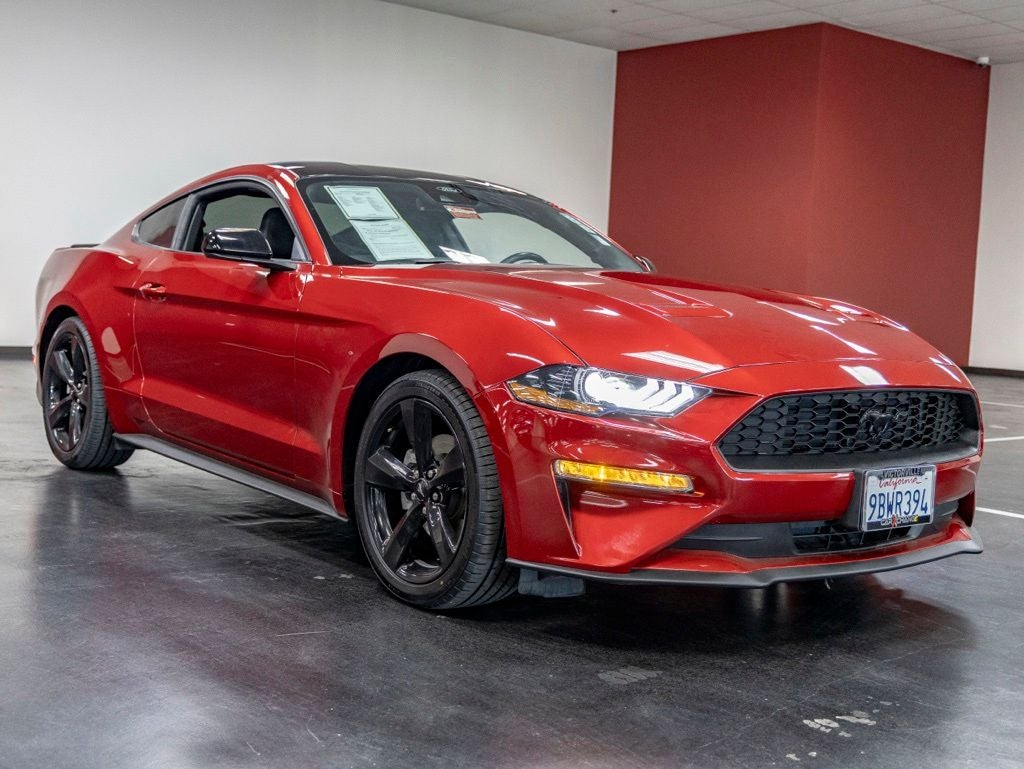 2022 Ford Mustang EcoBoost
