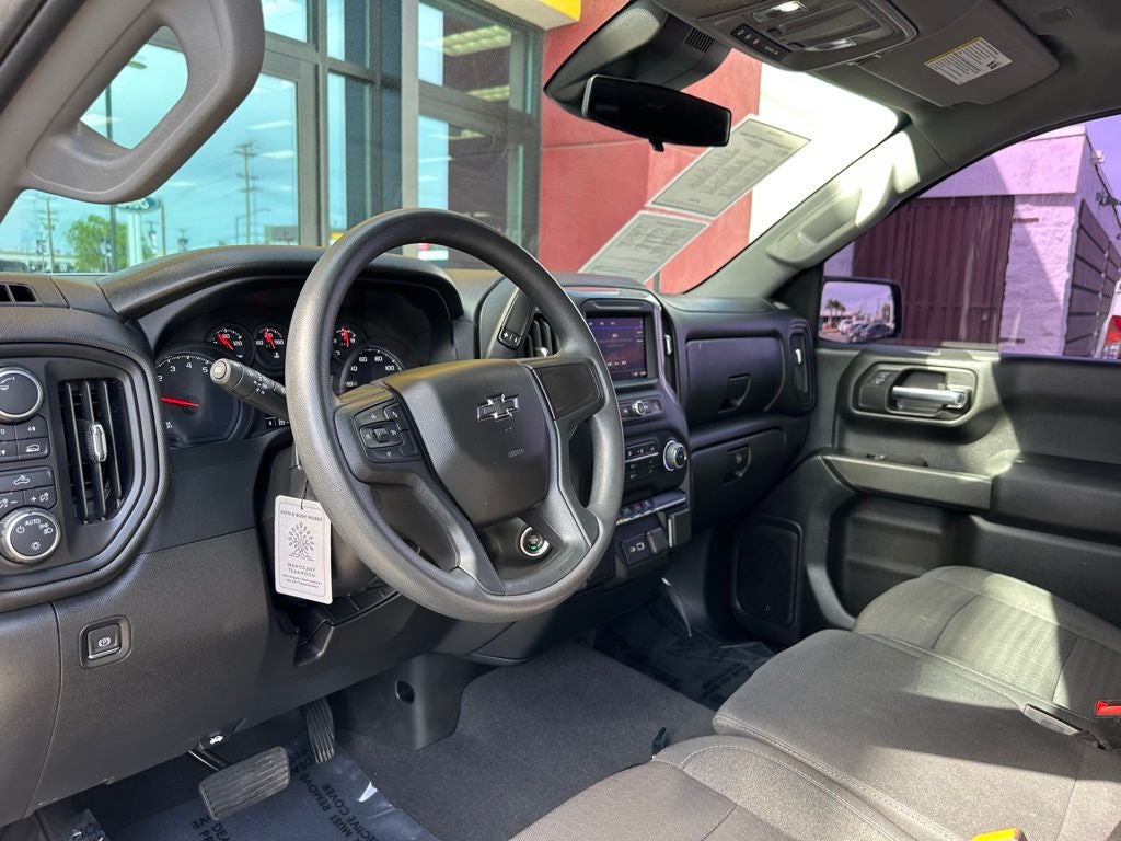 2022 Chevrolet Silverado 1500 Custom