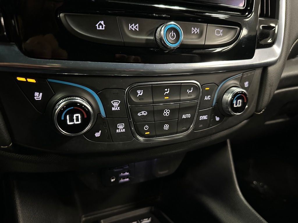 2022 Chevrolet Traverse Premier