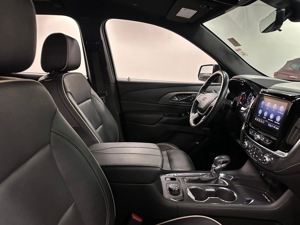 2022 Chevrolet Traverse Premier