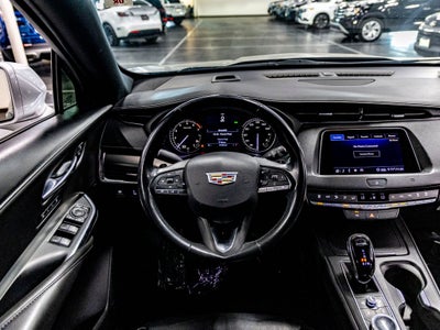 2020 Cadillac XT4 Premium Luxury