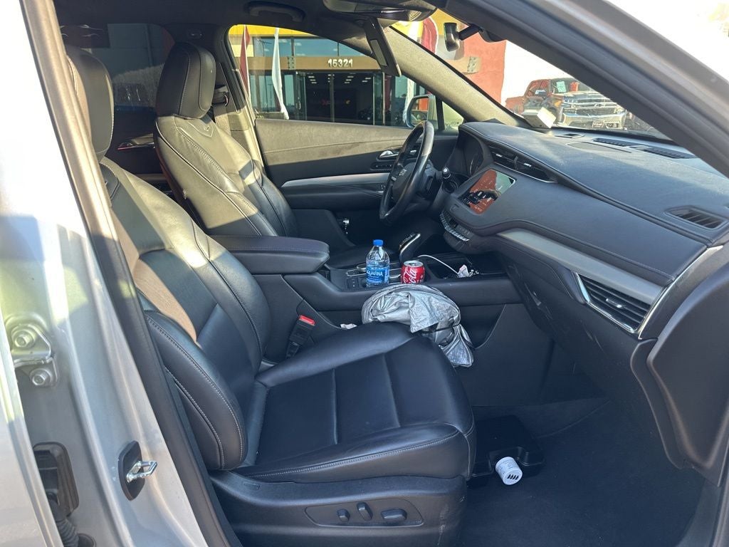 2020 Cadillac XT4 Premium Luxury