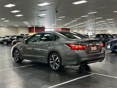 2016 Nissan Altima 2.5 SR