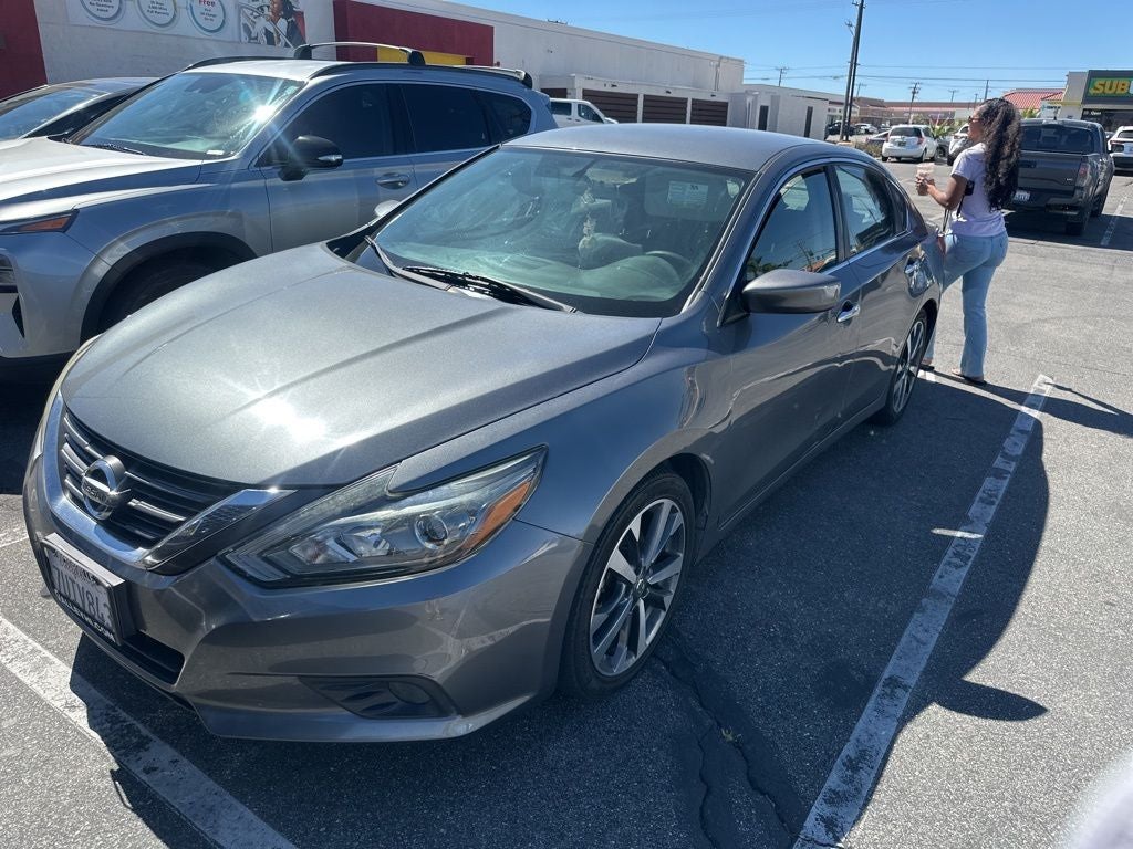 2016 Nissan Altima 2.5 SR