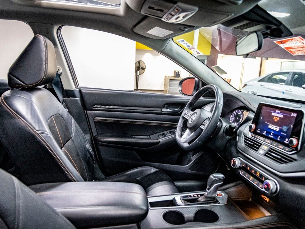 2021 Nissan Altima 2.5 SR