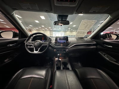 2022 Nissan Altima 2.5 SR