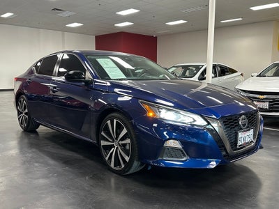 2022 Nissan Altima 2.5 SR