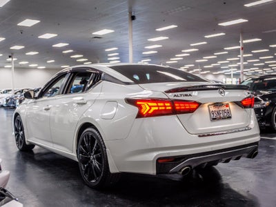 2022 Nissan Altima 2.5 SR