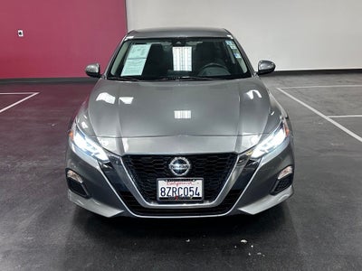 2022 Nissan Altima 2.5 SV