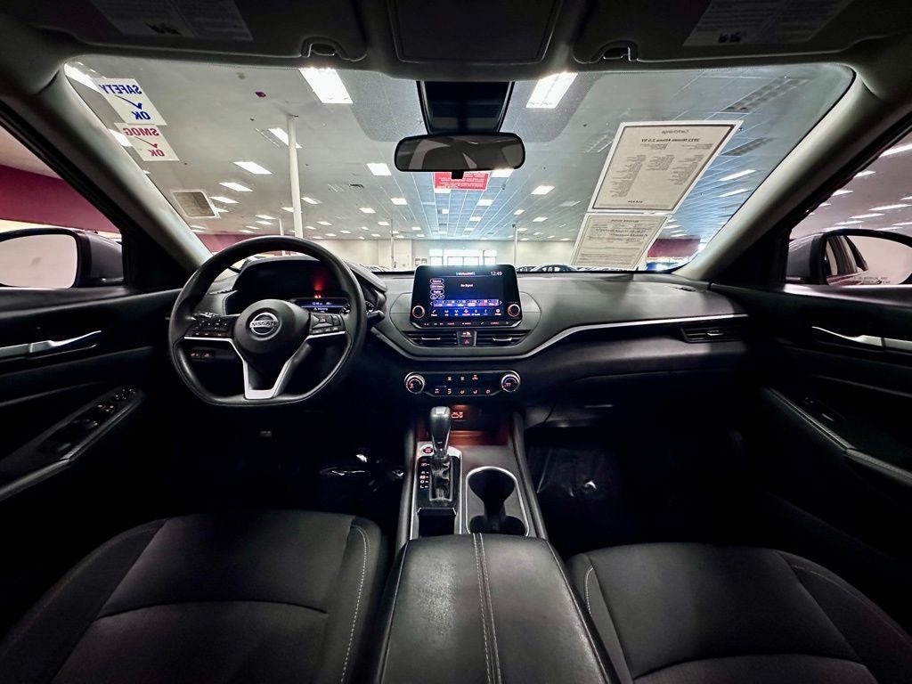 2022 Nissan Altima 2.5 SV