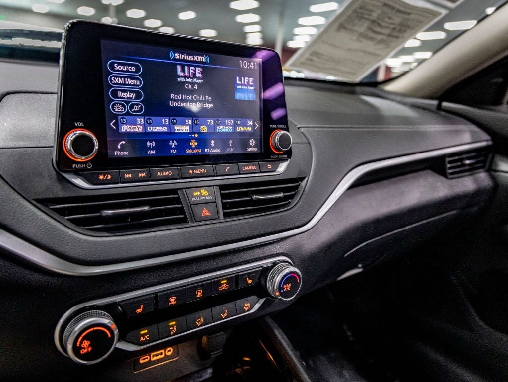 2021 Nissan Altima 2.5 SV