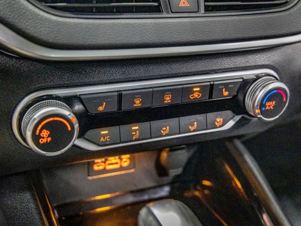 2021 Nissan Altima 2.5 SV