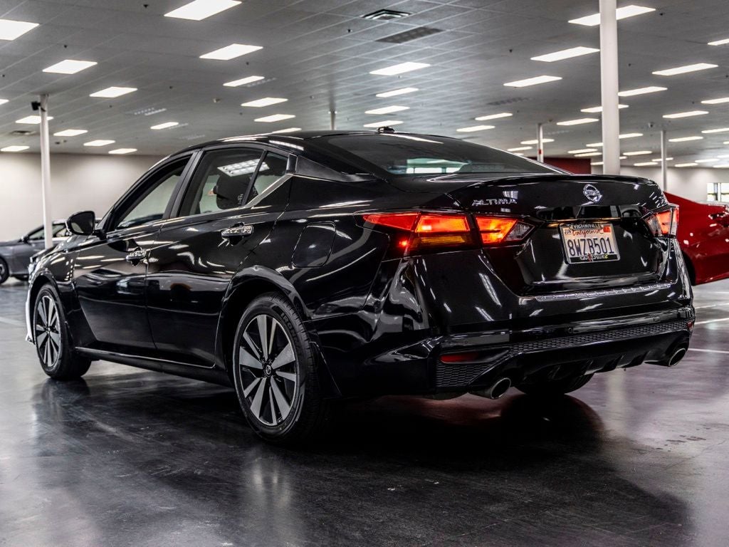 2021 Nissan Altima 2.5 SV