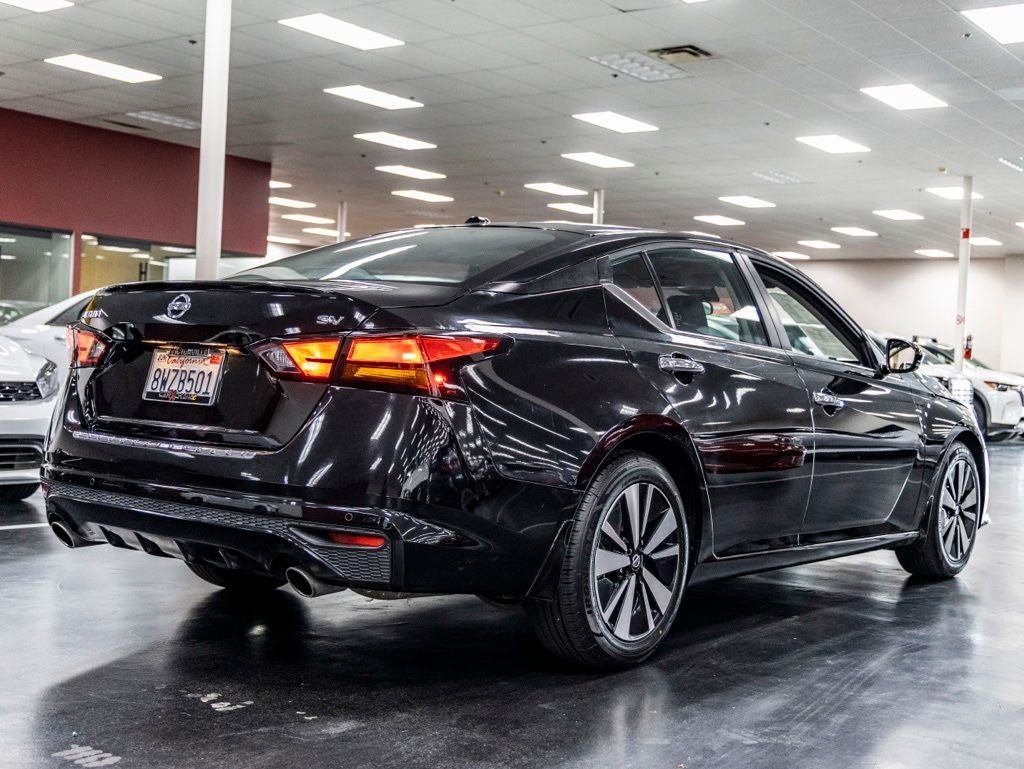 2021 Nissan Altima 2.5 SV