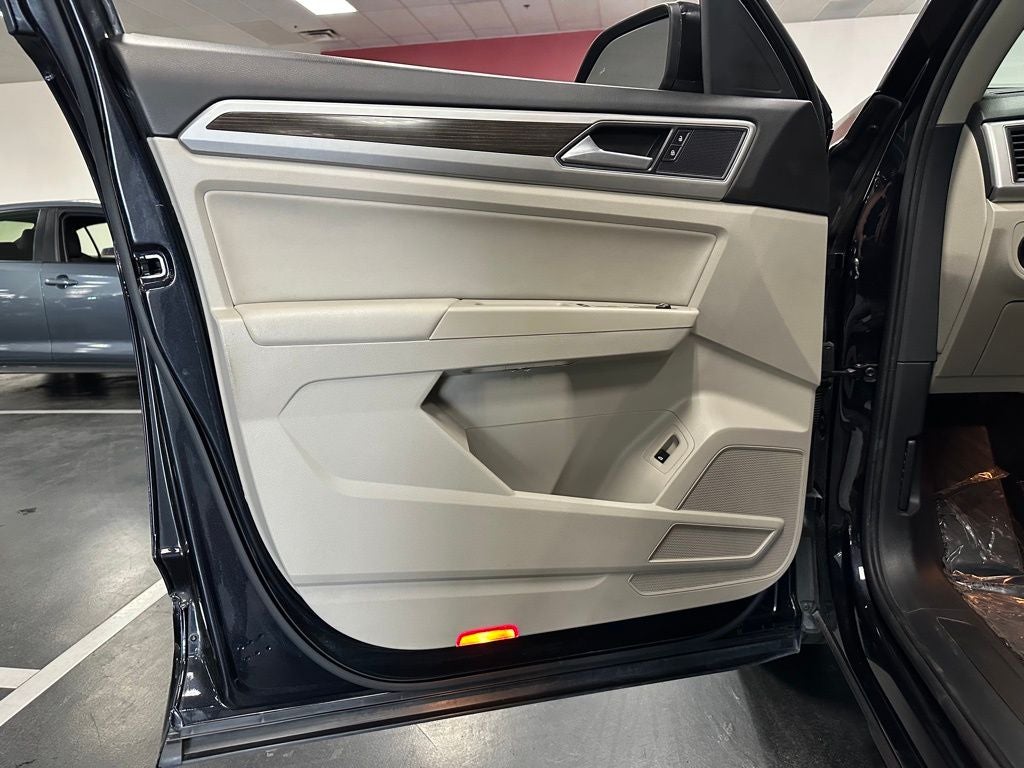 2018 Volkswagen Atlas 3.6L V6 SE w/Technology