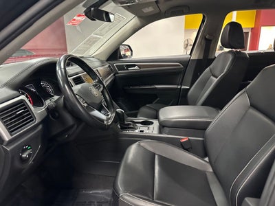 2021 Volkswagen Atlas 3.6L V6 SE w/Technology