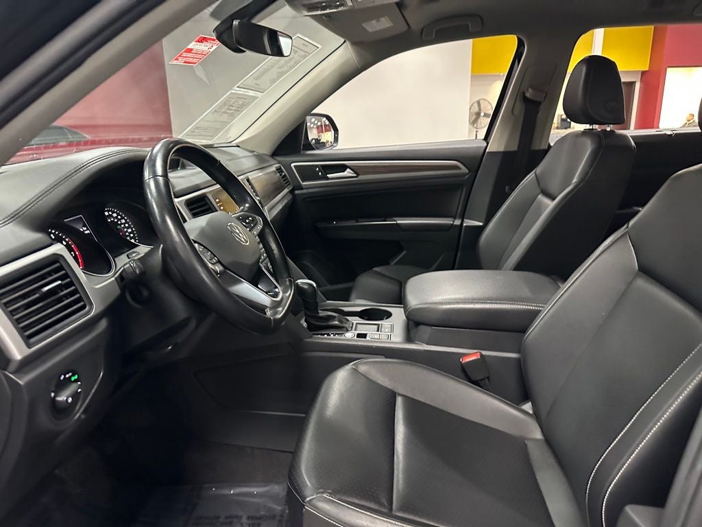 2021 Volkswagen Atlas 3.6L V6 SE w/Technology