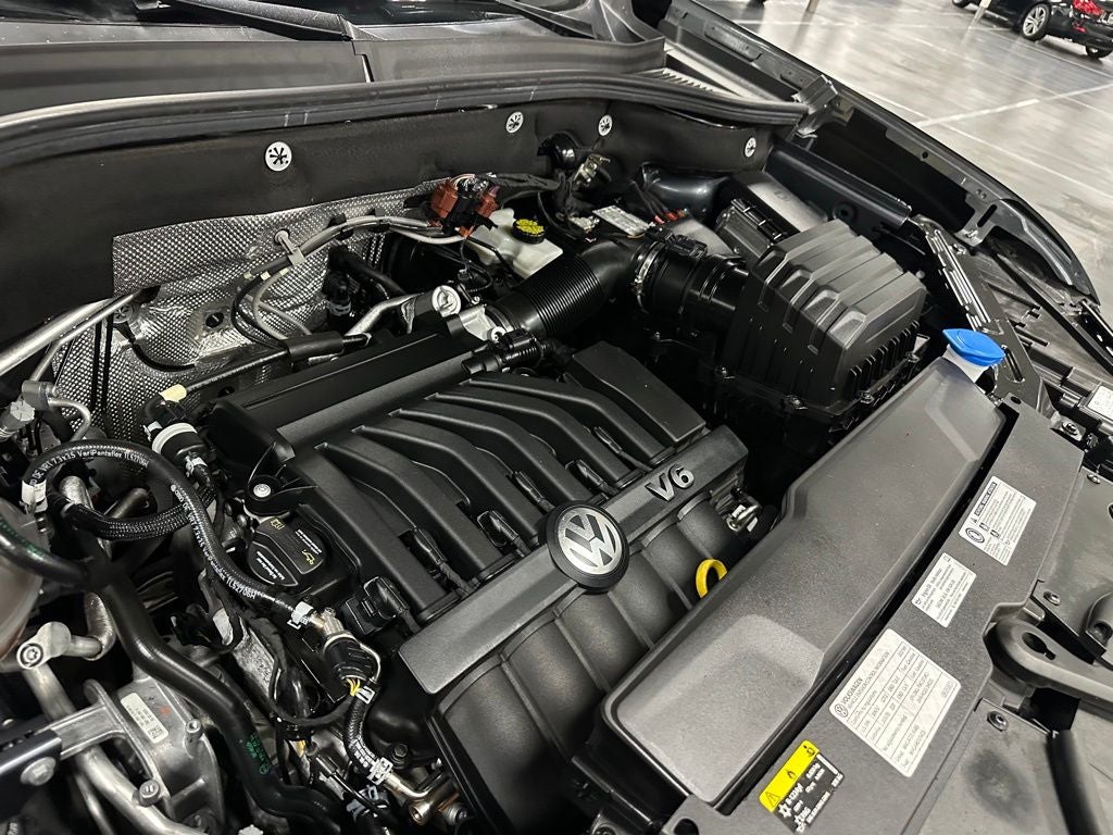 2021 Volkswagen Atlas 3.6L V6 SE w/Technology