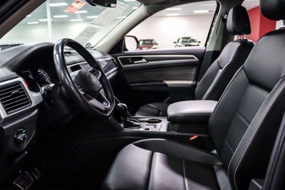 2021 Volkswagen Atlas 3.6L V6 SE w/Technology R-Line