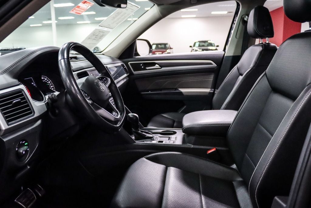 2021 Volkswagen Atlas 3.6L V6 SE w/Technology R-Line