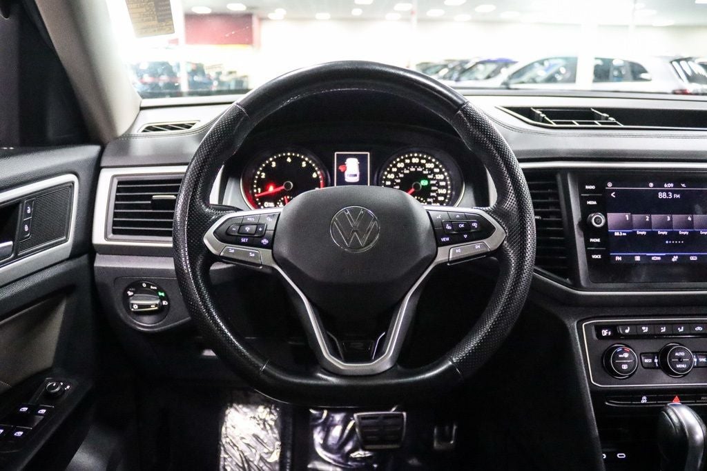 2021 Volkswagen Atlas 3.6L V6 SE w/Technology R-Line