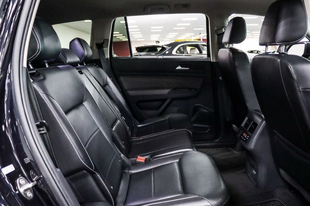 2021 Volkswagen Atlas 3.6L V6 SE w/Technology R-Line