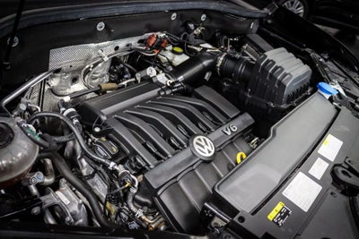 2021 Volkswagen Atlas 3.6L V6 SE w/Technology R-Line