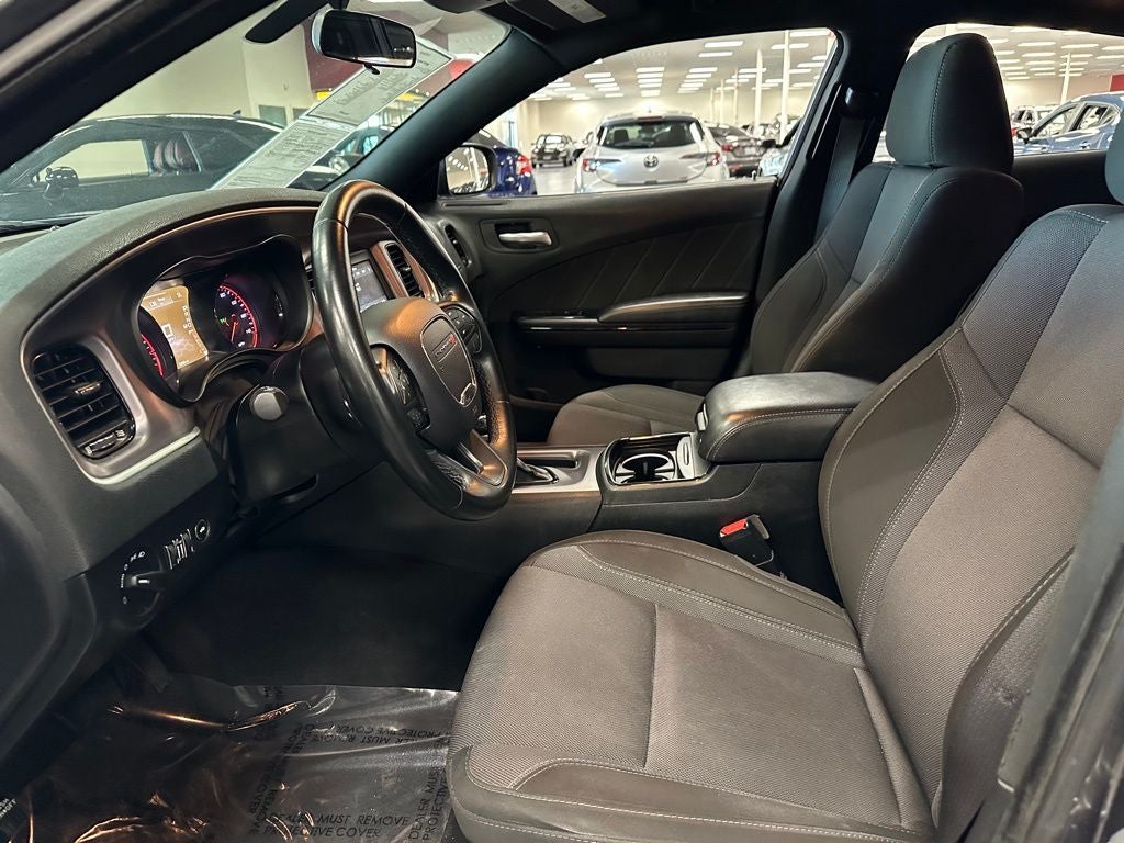 2019 Dodge Charger SXT