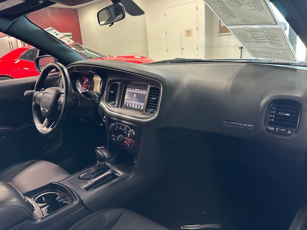 2019 Dodge Charger SXT