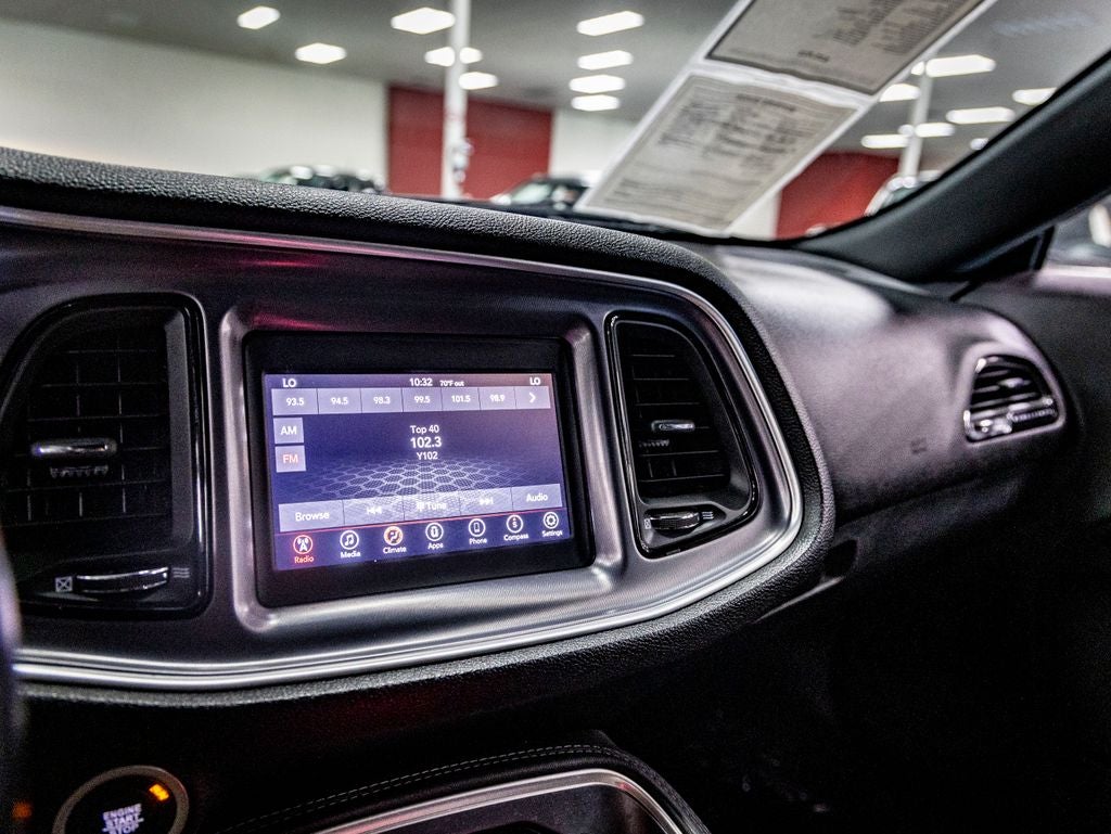 2019 Dodge Challenger SXT