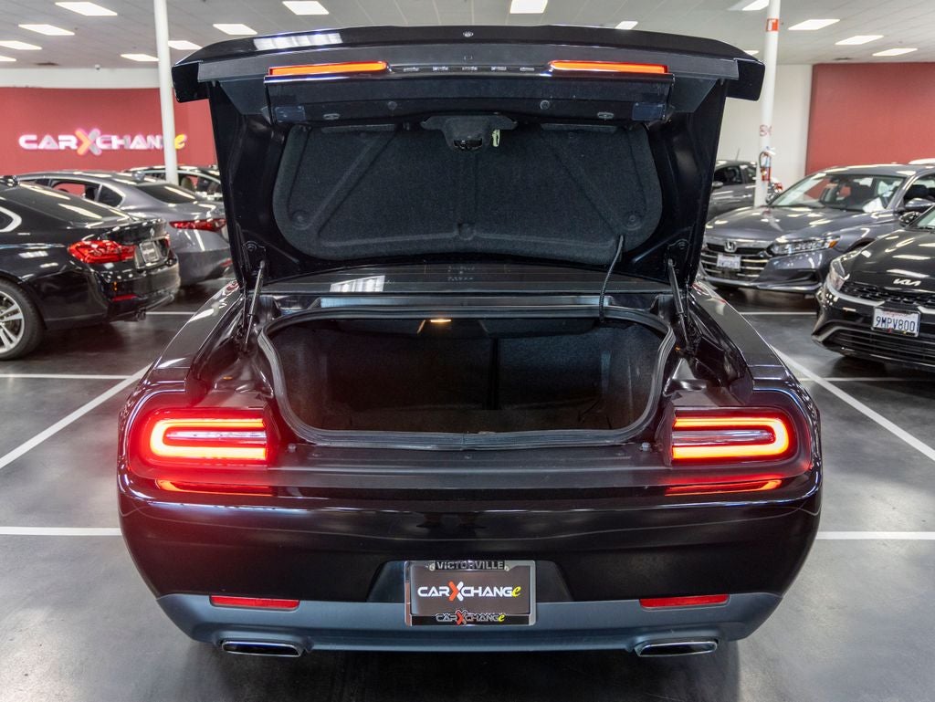 2019 Dodge Challenger SXT