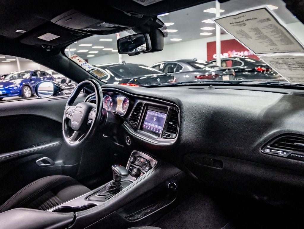 2019 Dodge Challenger SXT