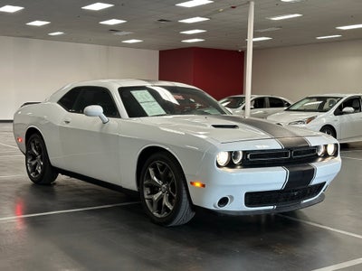 2016 Dodge Challenger SXT