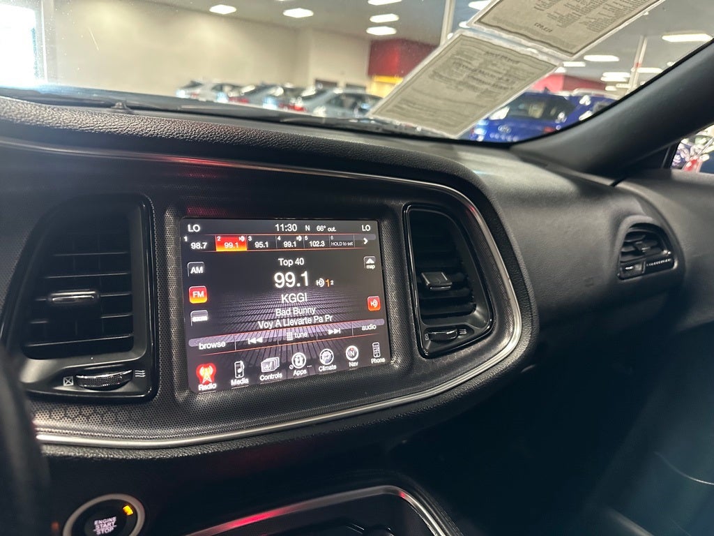 2016 Dodge Challenger SXT