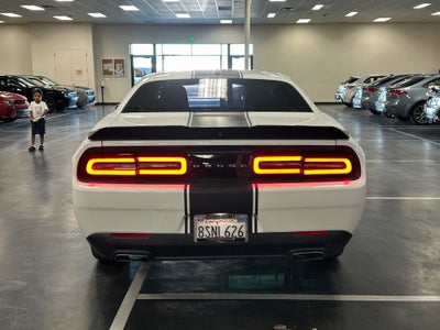 2016 Dodge Challenger SXT