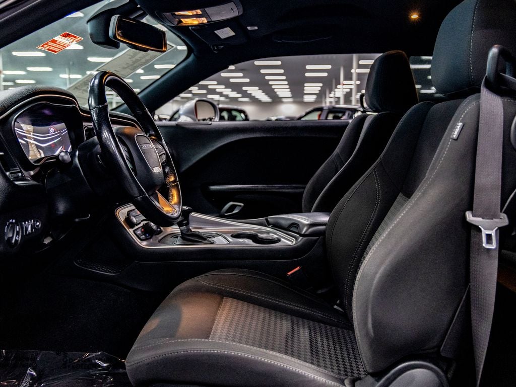2019 Dodge Challenger SXT