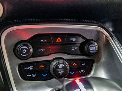 2019 Dodge Challenger SXT