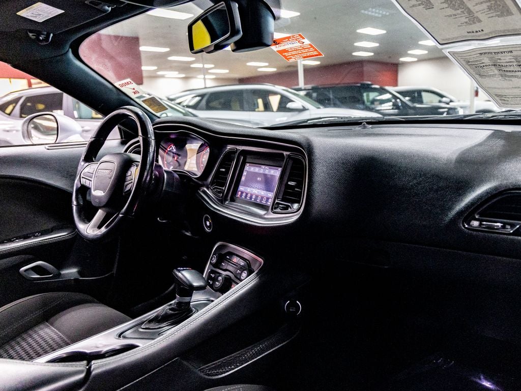 2019 Dodge Challenger SXT