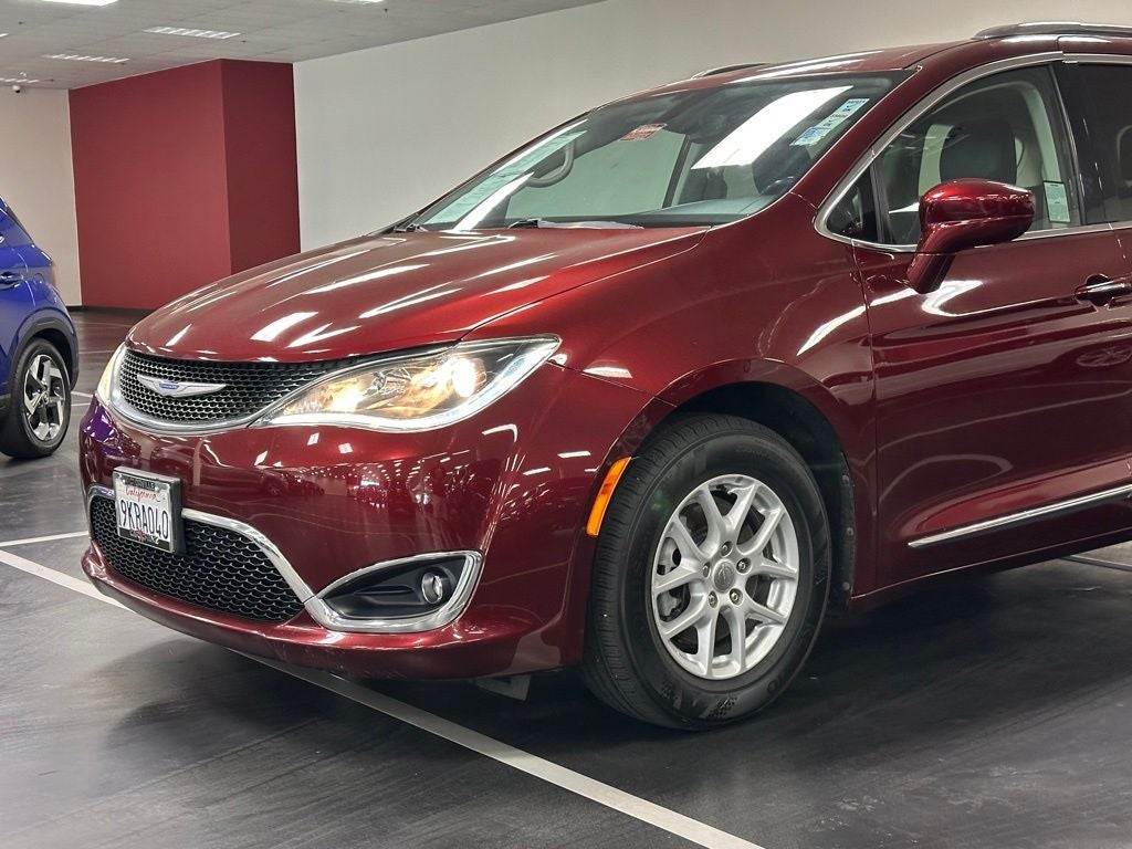 2020 Chrysler Pacifica Touring L