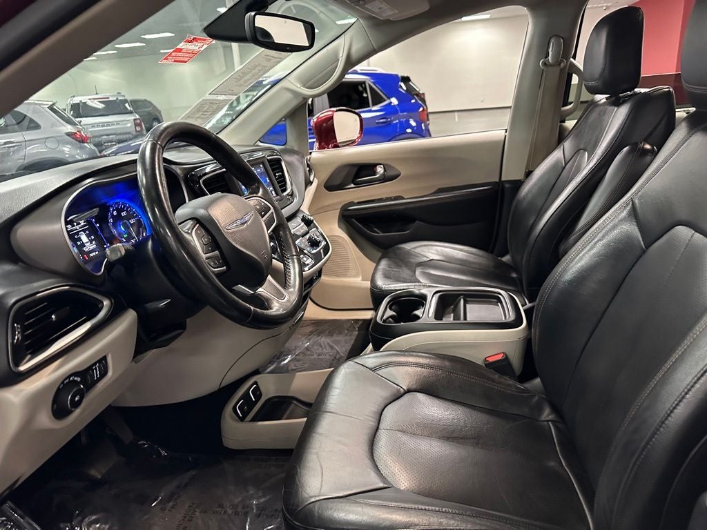2020 Chrysler Pacifica Touring L