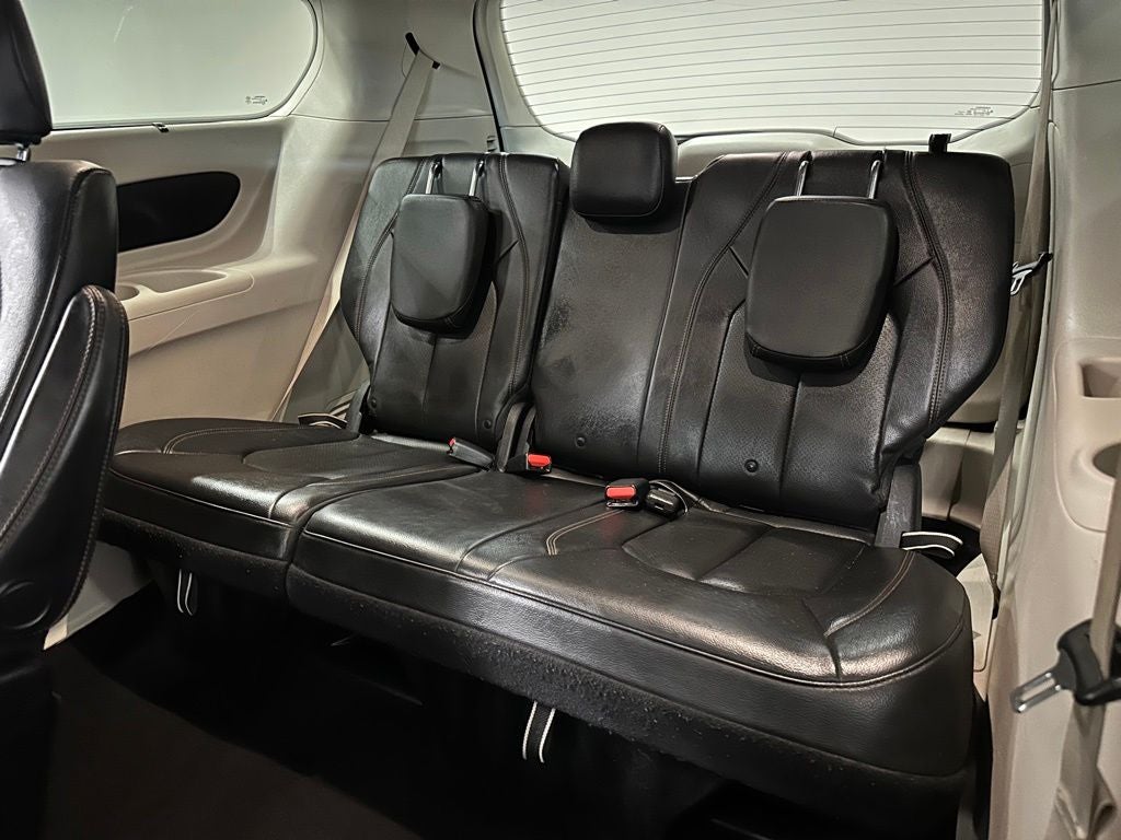 2020 Chrysler Pacifica Touring L