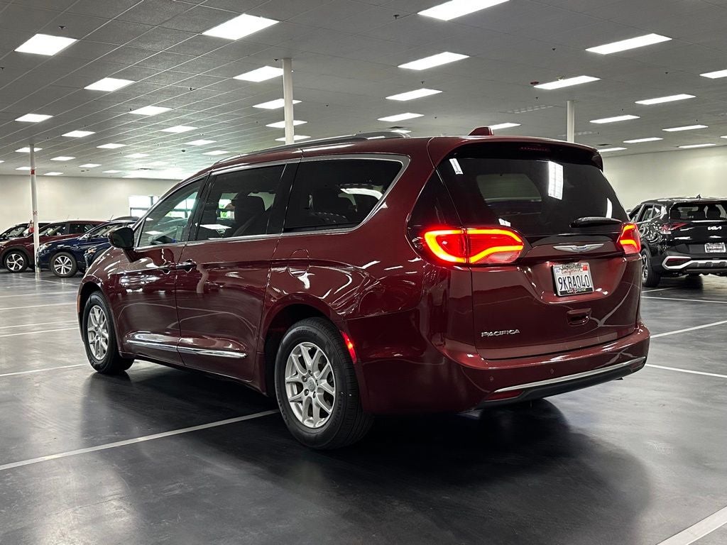 2020 Chrysler Pacifica Touring L