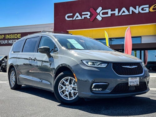 2022 Chrysler Pacifica Touring L