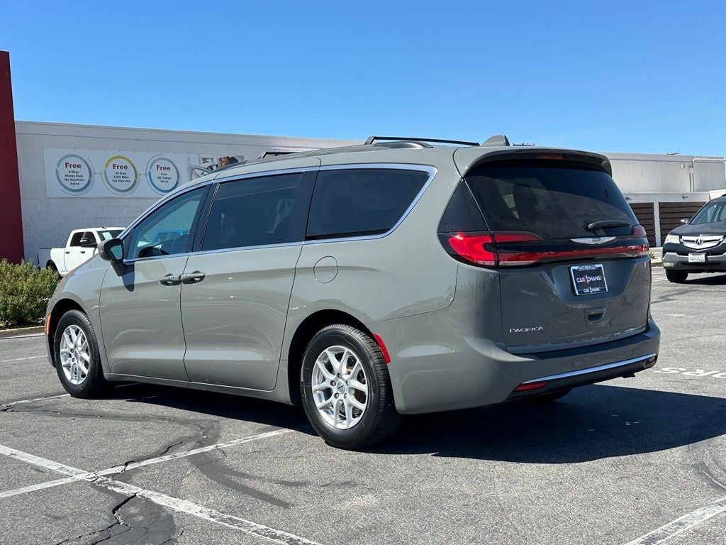 2022 Chrysler Pacifica Touring L