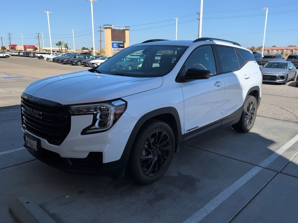 2023 GMC Terrain SLE