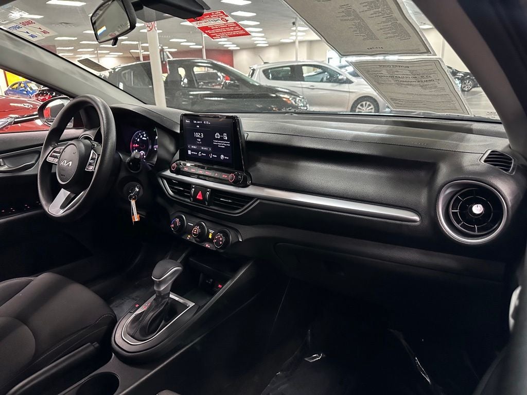 2023 Kia Forte LXS